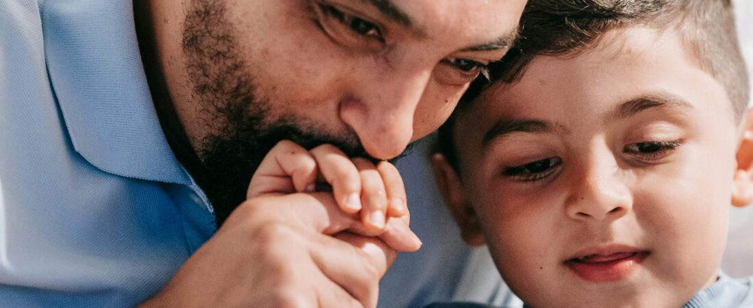 How to Help Young Children Grieve the Loss of a Pet — A Parent’s Complete Guide